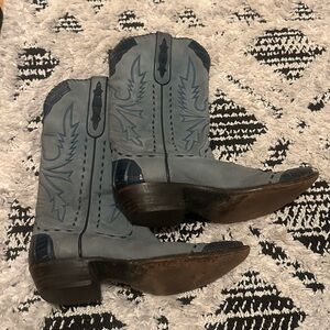Light blue suede vintage Stallion brand cowboy boots size 7.5